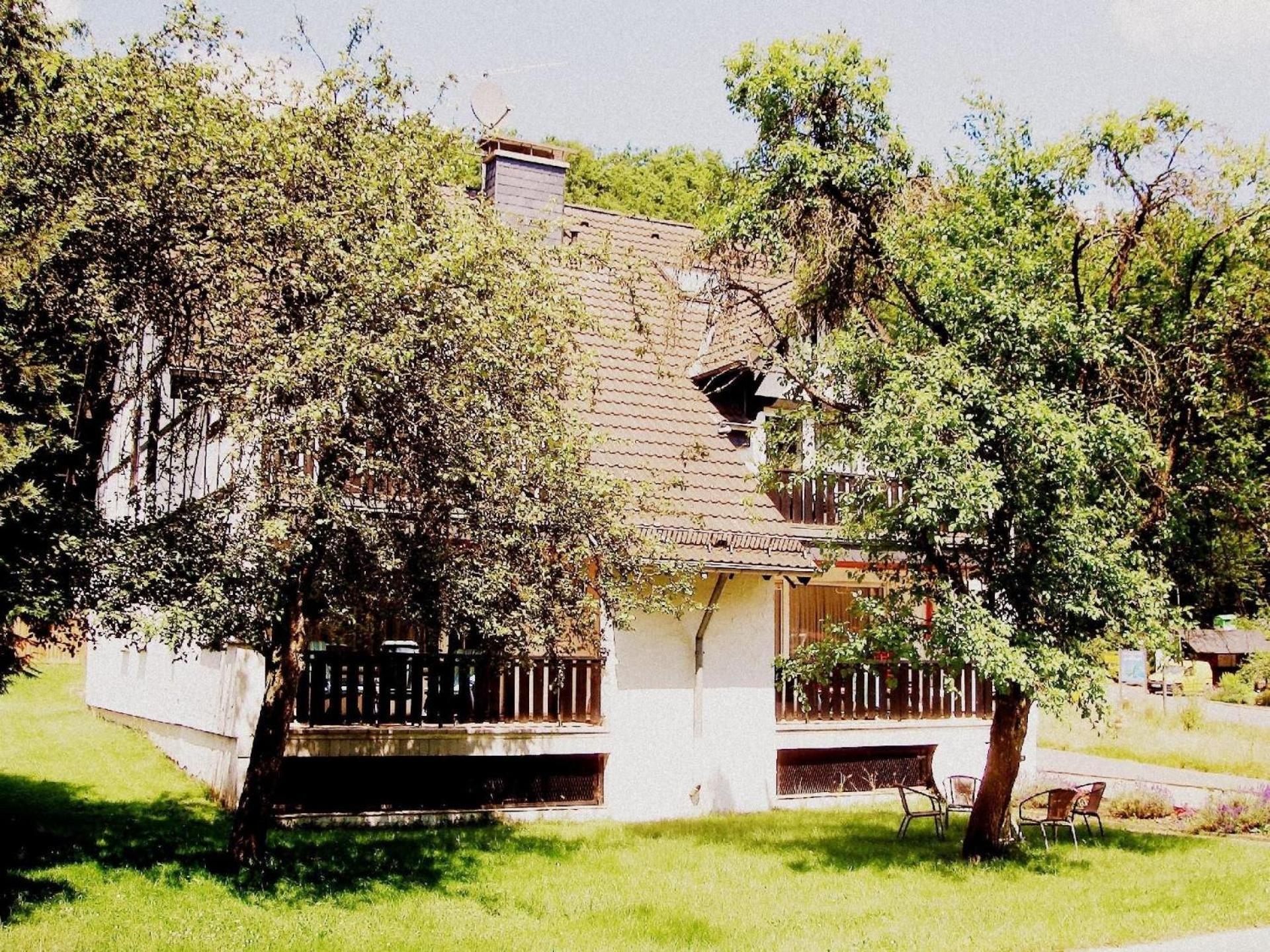 Gemuetliche Ferienwohnung In Frohnhofen Mit Garten Eichenbach Exterior foto